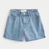 Pantaloni scurți din denim relaxați, cu talie înaltă și spălare medie, 5″ Pantaloni scurți din denim relaxați, cu talie înaltă și spălare medie, 5″
