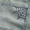 Pantaloni scurți din denim super largi cu broderie Spider Pantaloni scurți din denim super largi cu broderie Spider