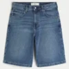 Pantaloni scurți din denim super largi cu grafică Eagle Pantaloni scurți din denim super largi cu grafică Eagle