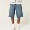 Pantaloni scurți din denim super largi, de culoare închisă, până sub genunchi Pantaloni scurți din denim super largi, de culoare închisă, până sub genunchi