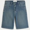 Pantaloni scurți din denim super largi, de culoare închisă, până sub genunchi Pantaloni scurți din denim super largi, de culoare închisă, până sub genunchi
