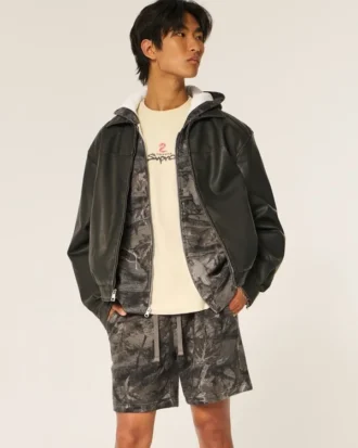 Pantaloni scurți din fleece camuflaj, peste genunchi