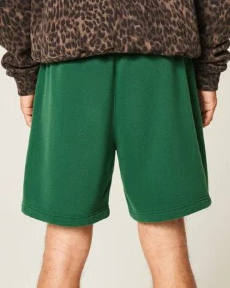 Pantaloni scurți din fleece cu imprimeu grafic University of Miami Hurricanes Pantaloni scurți din fleece cu imprimeu grafic University of Miami Hurricanes