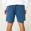 Pantaloni scurți din fleece, peste genunchi, cu logo Pantaloni scurți din fleece, peste genunchi, cu logo