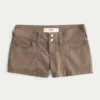 Pantaloni scurți din poplin cu talie joasă Pantaloni scurți din poplin cu talie joasă