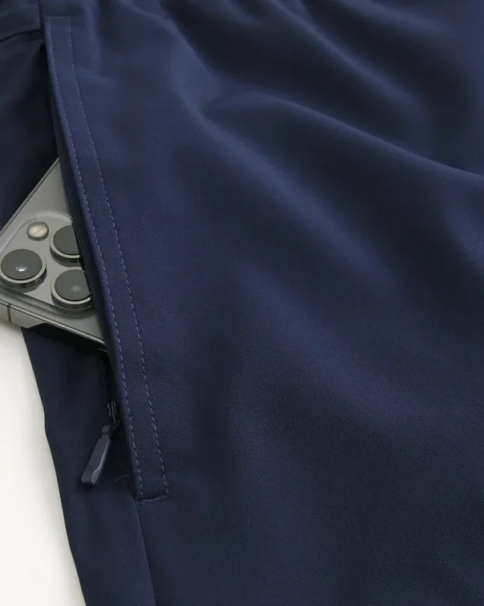 Pantaloni scurți hibrizi pentru activități sportive, până la jumătatea coapsei Pantaloni scurți hibrizi pentru activități sportive, până la jumătatea coapsei