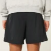 Pantaloni scurți hibrizi pentru activități sportive, până la jumătatea coapsei Pantaloni scurți hibrizi pentru activități sportive, până la jumătatea coapsei