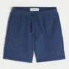 Pantaloni scurți largi din fleece, peste genunchi Pantaloni scurți largi din fleece, peste genunchi