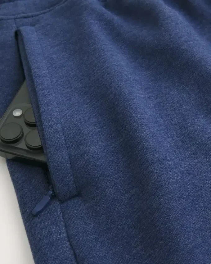 Pantaloni scurți largi din fleece, peste genunchi Pantaloni scurți largi din fleece, peste genunchi