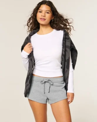 Pantaloni scurți mini din fleece Pantaloni scurți mini din fleece