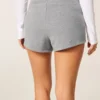 Pantaloni scurți mini din fleece Pantaloni scurți mini din fleece