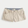 Pantaloni scurți mini din twill kaki cu talie ultra joasă Pantaloni scurți mini din twill kaki cu talie ultra joasă