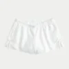 Pantaloni scurți moi din amestec de in, cu fundă laterală Pantaloni scurți moi din amestec de in, cu fundă laterală