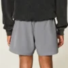 Pantaloni scurți sport cu imprimeu până la jumătatea coapsei Pantaloni scurți sport cu imprimeu până la jumătatea coapsei