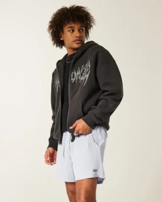 Pantaloni scurți sport cu logo la jumătatea coapsei