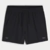 Pantaloni scurți sport cu logo la jumătatea coapsei Pantaloni scurți sport cu logo la jumătatea coapsei