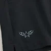 Pantaloni scurți sport cu logo la jumătatea coapsei Pantaloni scurți sport cu logo la jumătatea coapsei