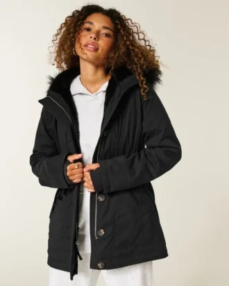 Parka căptușită cu blană artificială