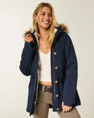 Parka căptușită cu blană artificială