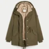 Parka căptușită cu blană artificială Parka căptușită cu blană artificială