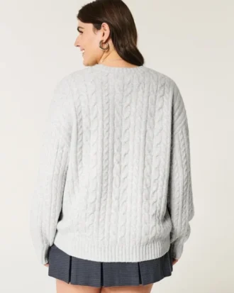 Pulover confortabil Hollister cu model tricotat