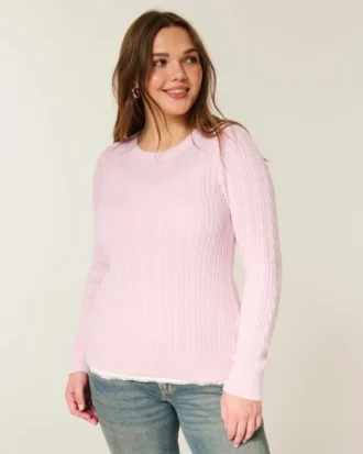 Pulover cu guler rotund și model tricotat