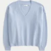 Pulover oversized cu guler în V Hollister Comfy Cloud Pulover oversized cu guler în V Hollister Comfy Cloud