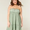 Rochie babydoll fără bretele, brodată Rochie babydoll fără bretele, brodată