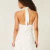 Rochie cu bretele din crep, cu spatele deschis Rochie cu bretele din crep, cu spatele deschis