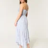 Rochie lungă cu decolteu în V, în stil croșetat Rochie lungă cu decolteu în V, în stil croșetat
