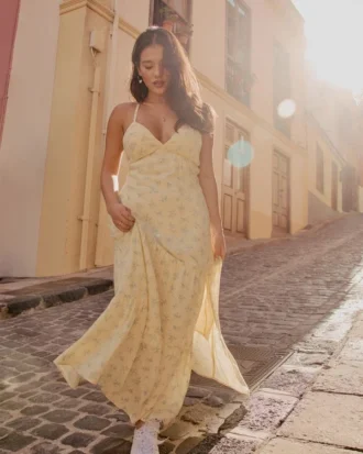 Rochie maxi cu spate decupat