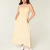 Rochie maxi fără bretele, cu smocuri Rochie maxi fără bretele, cu smocuri
