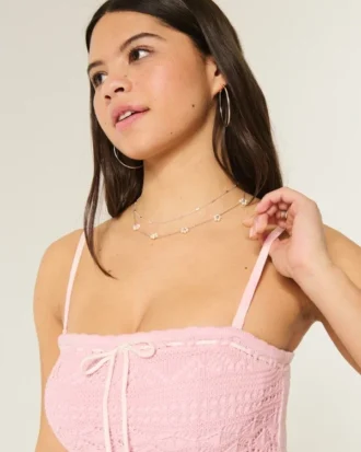 Rochie maxi fără bretele, în stil croșetat