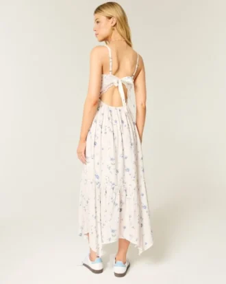Rochie maxi în straturi