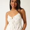 Rochie mini asimetrică din șifon Rochie mini asimetrică din șifon