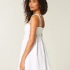 Rochie mini babydoll cu bretele Rochie mini babydoll cu bretele