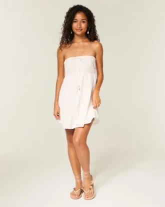 Rochie mini babydoll fără bretele, cu corset în stil croșetat