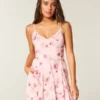 Rochie mini brodată