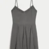 Rochie mini brodată