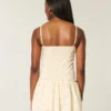Rochie mini cu bordură din dantelă Rochie mini cu bordură din dantelă