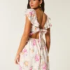 Rochie mini cu mâneci fluturate și talie în V Rochie mini cu mâneci fluturate și talie în V