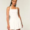 Rochie mini cu talie joasă și bretele Rochie mini cu talie joasă și bretele