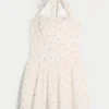 Rochie mini cu talie joasă și bretele Rochie mini cu talie joasă și bretele
