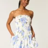 Rochie mini fără bretele Rochie mini fără bretele