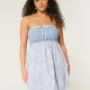 Rochie mini fără bretele, în stil croșetat