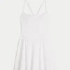 Rochie sport cu bretele în spate Gilly Hicks Rochie sport cu bretele în spate Gilly Hicks