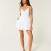 Salopetă babydoll cu spate deschis Salopetă babydoll cu spate deschis
