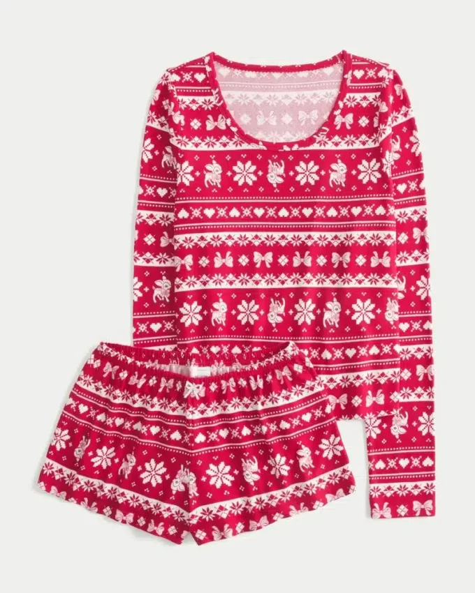 Set confortabil cu mâneci lungi și pantaloni scurți Set confortabil cu mâneci lungi și pantaloni scurți