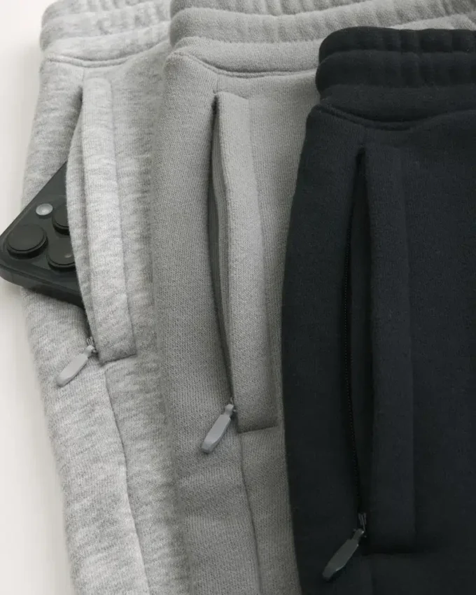 Set de 3 pantaloni jogging relaxați din fleece Set de 3 pantaloni jogging relaxați din fleece