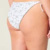 Slip bikini reversibil cu șnur lateral